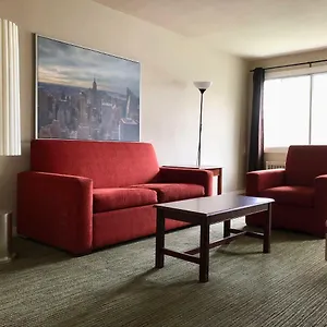 Beausejour Apartments/hotel 3* Dorval