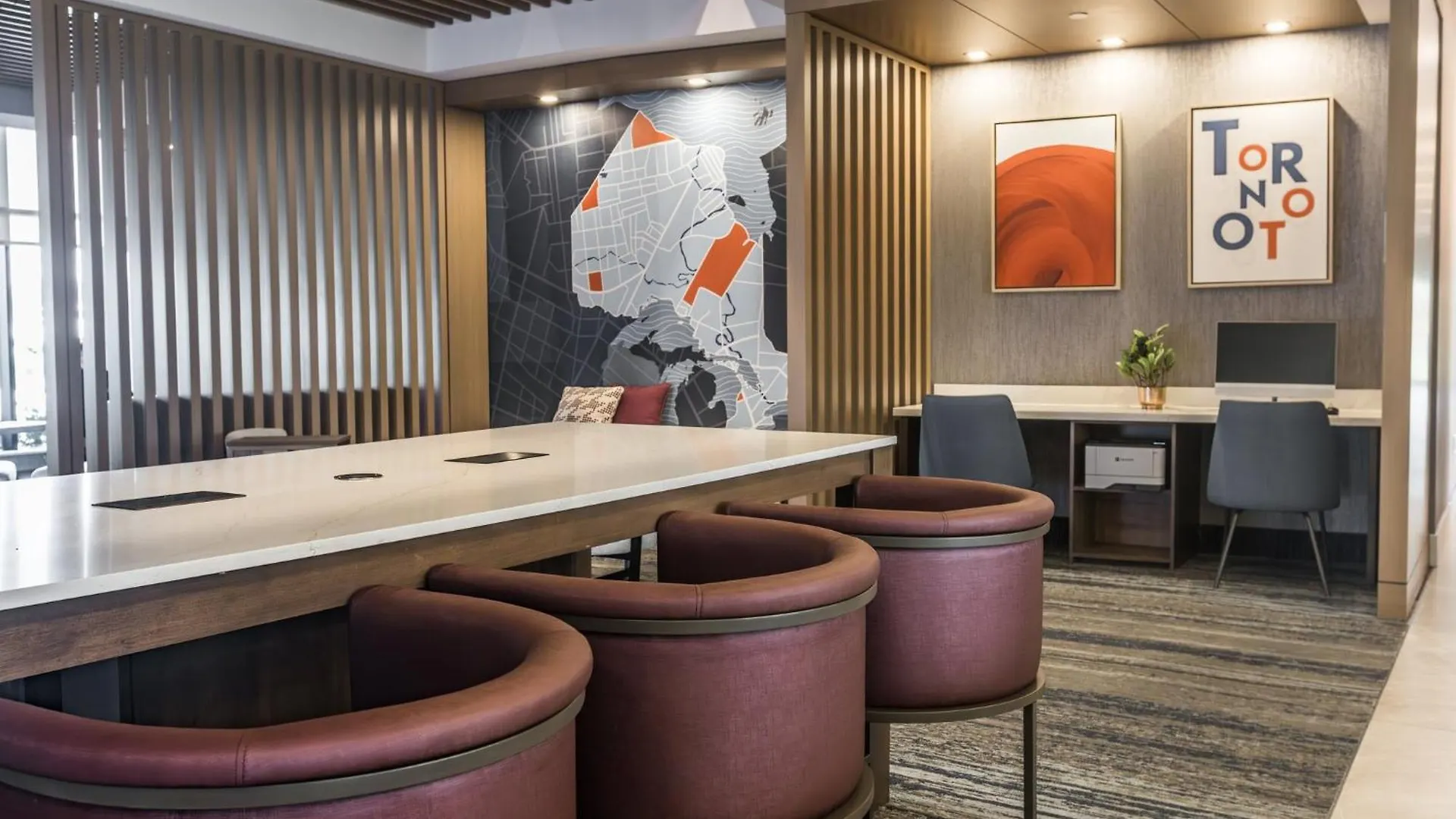 Holiday Inn Express & Suites - Toronto Airport South By Ihg