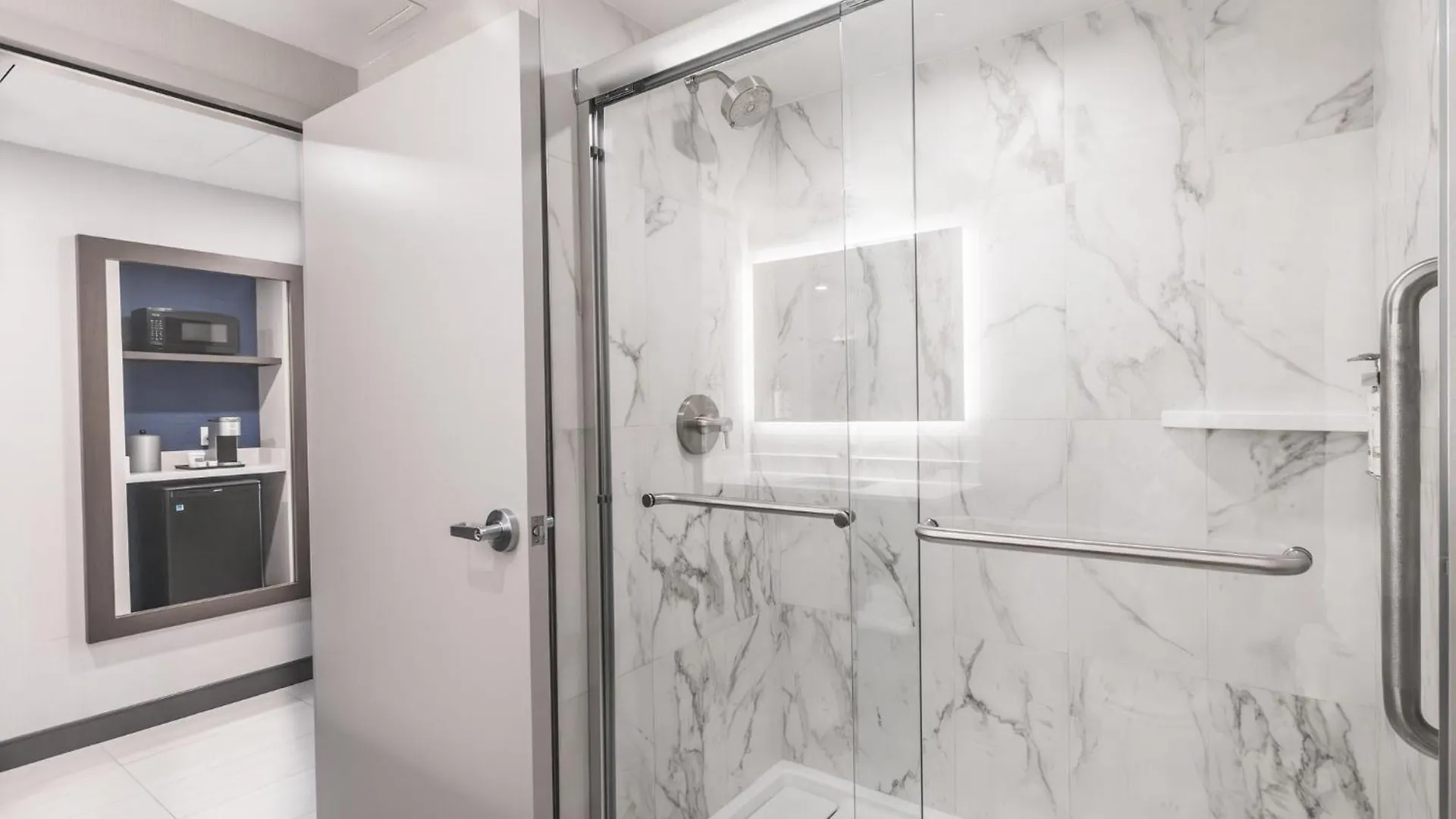 Hotel Holiday Inn Express & Suites - Toronto Airport South By Ihg