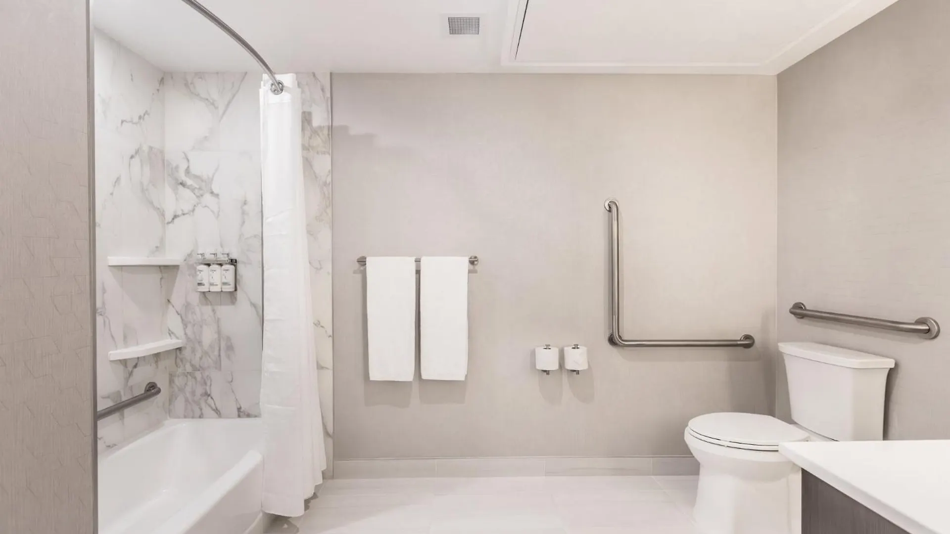 Holiday Inn Express & Suites - Toronto Airport South By Ihg Hotel