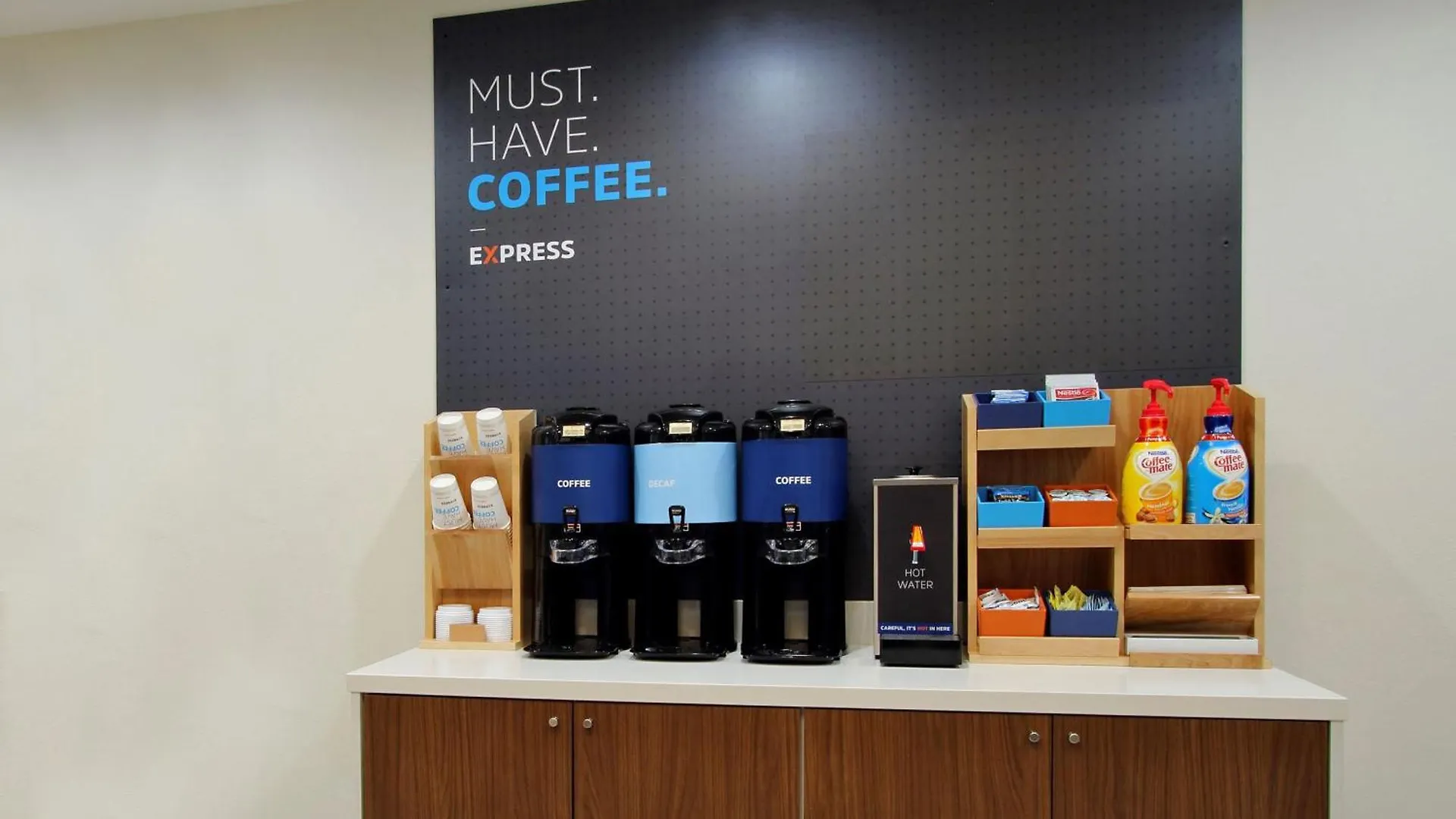 Holiday Inn Express & Suites - Toronto Airport South By Ihg Hotel