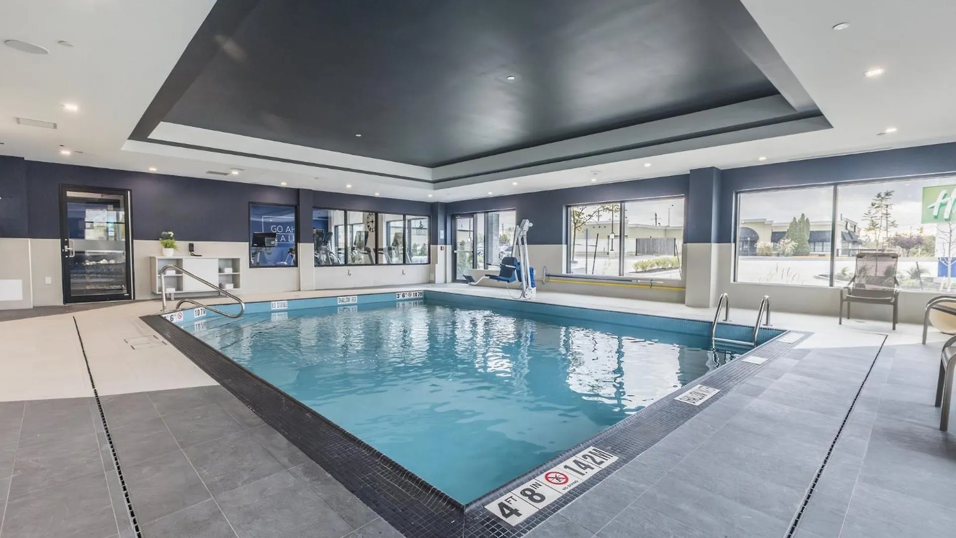 Holiday Inn Express & Suites - Toronto Airport South By Ihg Canada