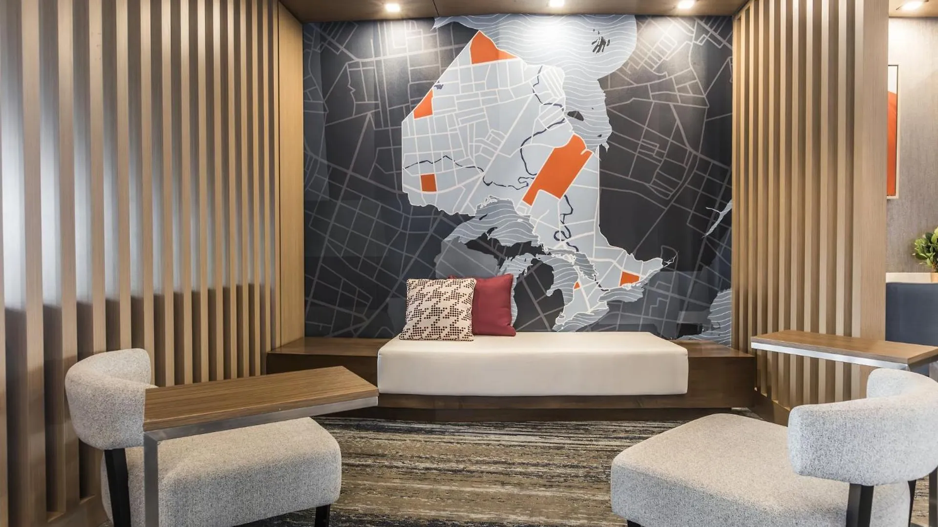 Hotel Holiday Inn Express & Suites - Toronto Airport South By Ihg