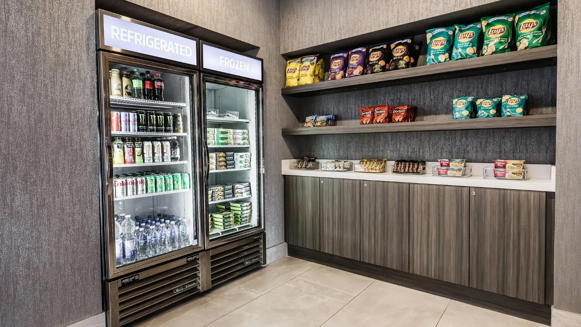 Holiday Inn Express & Suites - Toronto Airport South By Ihg Canada